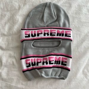 Supreme double logo facemask beanie pink/grey NWT